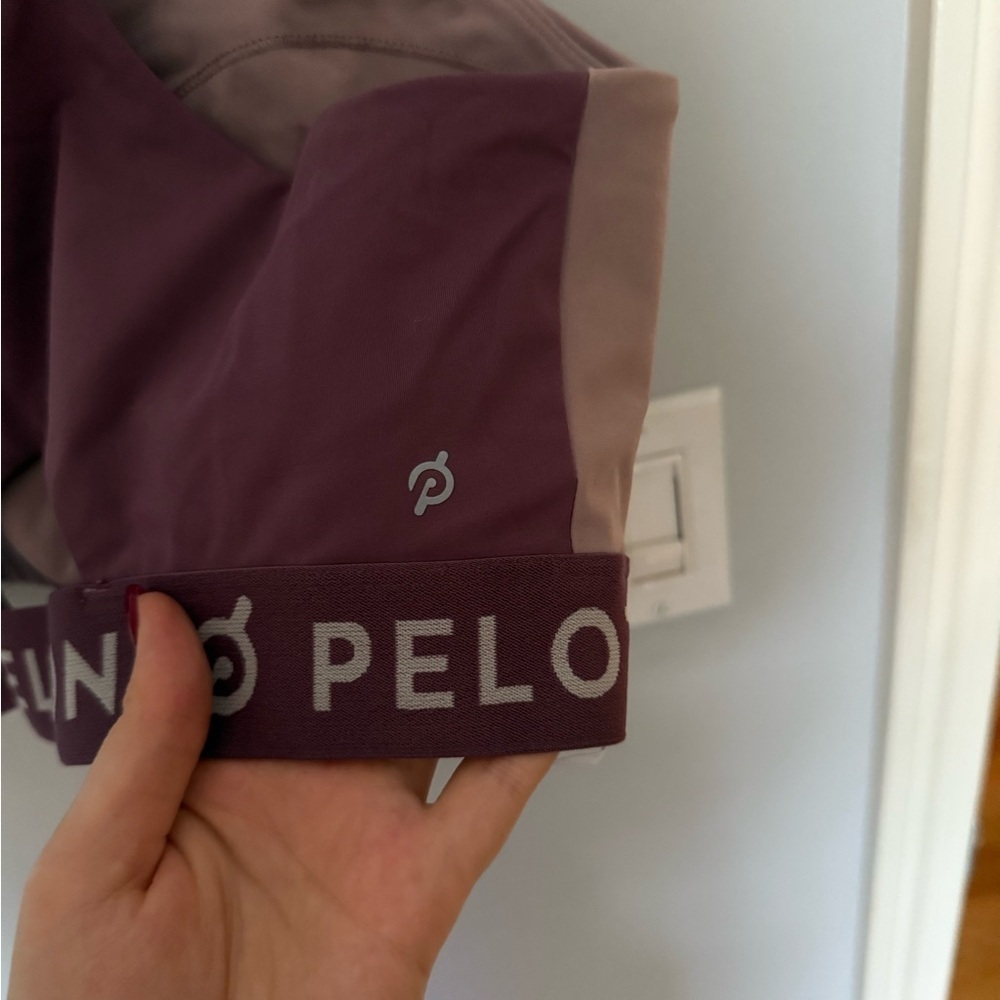 Peloton Cadent V-Back Bra in a mauve/pink color with a maroon inner lining - Picture 5 of 5